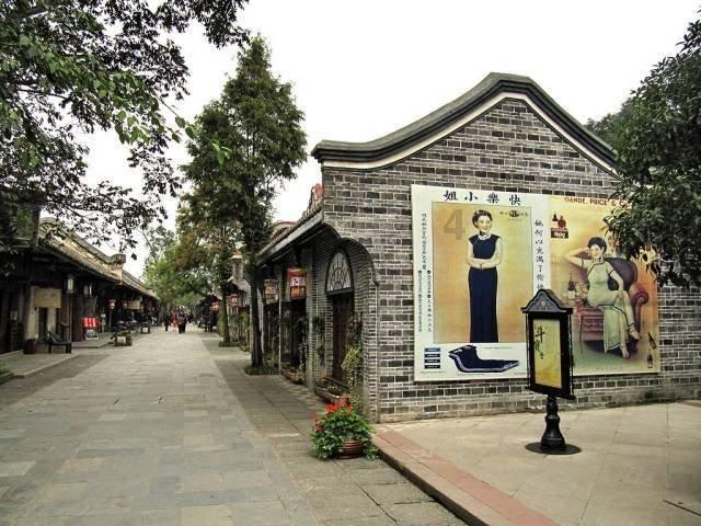 我和她的末日世界983M下载安卓版